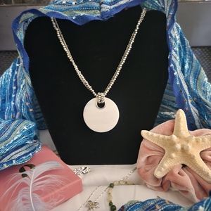 Cookie Lee, white pearlized, pendant necklace